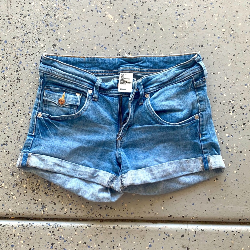 H&M denim shorts